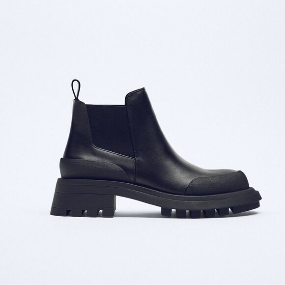 Zara RUBBERIZED TOE LEATHER ANKLE BOOTS - Picture 1 of 9